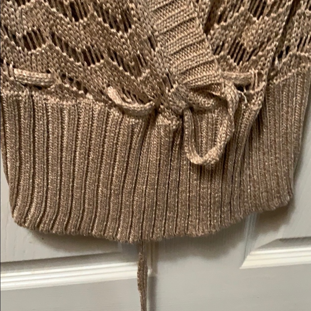 Crochet Top - Picture 2 of 3